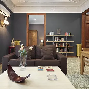 fewdays-barcelona-apartments.catalonia-hotels.com/